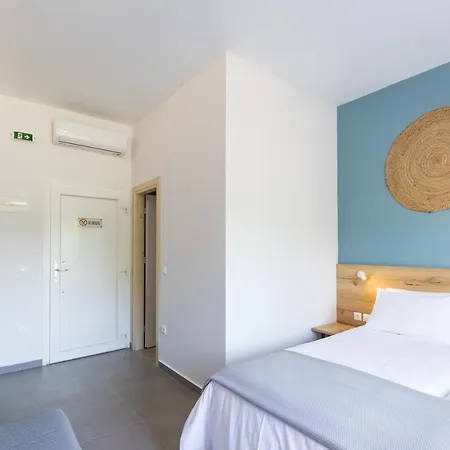 מלון La Maison Corfu - Adults Only איפסוס